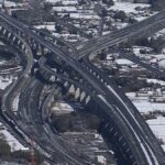 【気象情報】2/9  御殿場でマイナス10.2℃    静岡県内15地点で「今季最低」の冷え込み。伊東の国道で立ち往生 400人超が小学校へ避難