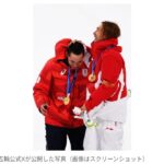 【冬季五輪】「中国の人間性よ」  スノボで金メダルの木村葵来の頭に…　表彰台で生まれた友情シーンにネット感動「本当に素敵」