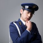 【元刑事が伝授】「警察です」にだまされない…本物そっくりの“ニセ警察官”見破る3つのポイント