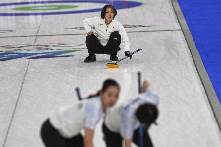 【カーリング女子】日本3-9英国　日本代表フォルティウス7敗目…第8エンドにコンシード、ショット精度上がらず