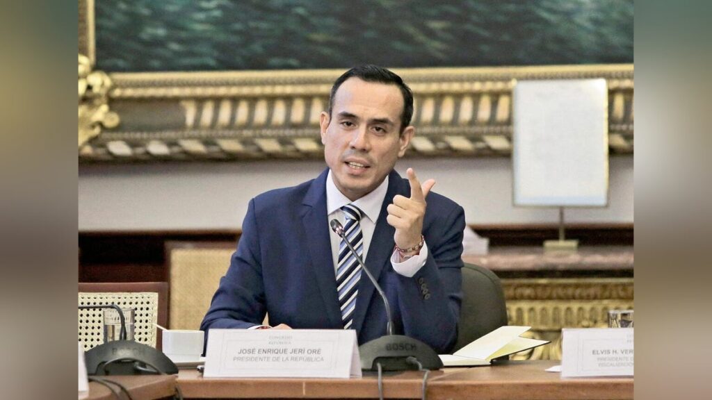 【ペルー大統領】中国人実業家との密会発覚 就任したばかりで罷免-大統領罷免3人連続