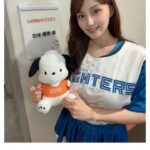 【芸能】人気グラドルが迷惑ファンに注意喚起 「撮影中に胸元を凝視」「偶然を装って体に触れる」