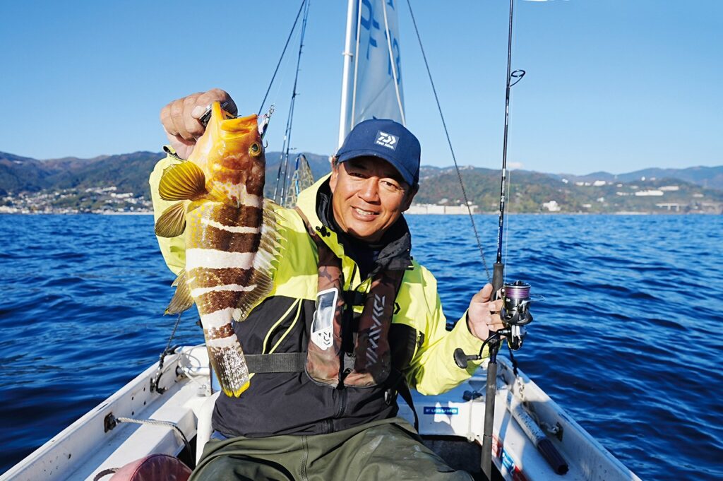 【爆笑】漁師「スルメイカ4倍取っていい？」水産庁「いいよ」