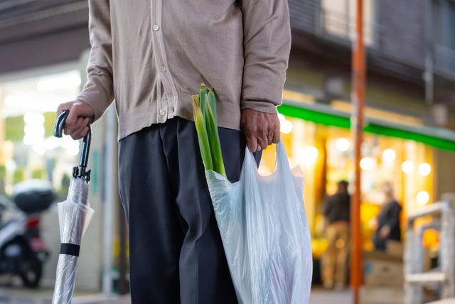 【お金】「怖がりすぎた」資産5億円あっても“幸せではなかった”老後。80歳男性が最期に残した後悔