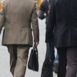 外資系製薬会社で働いた61歳男性、57歳で早期退職後、品出しパート、退職金1000万円は数年で消えた