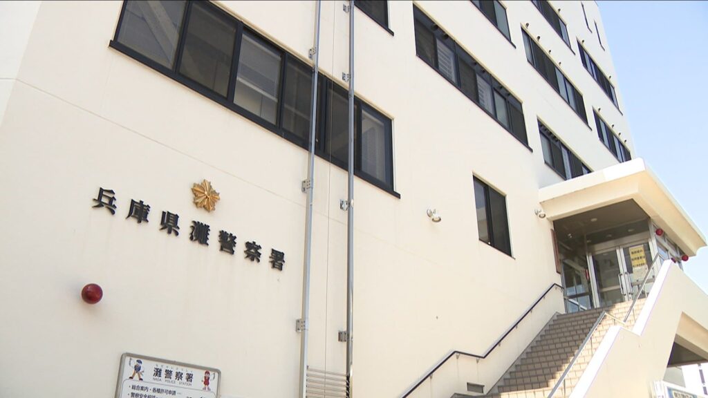 【兵庫】約7年間にわたりコインパーキングに駐車し続けた疑いで運送業の男逮捕　滞納金額は300万円超に　「エンジンかからなかった」供述も