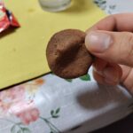 カントリーマアム、これ以上小さくできないため18枚から14枚に減量、食感なども別物に😨