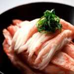 世界的“カニカマブーム”が日本の食卓を直撃…高騰で品薄に、値上げ