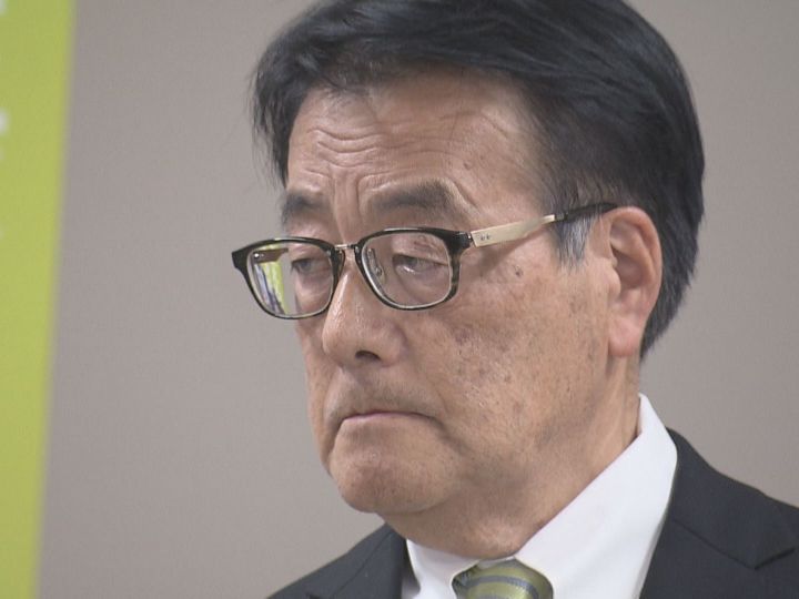 ポスターに『中国』のイタズラも…野党の重鎮・岡田克也元副総理「私が中国のスパイ?冗談じゃないよ!と思いますけども」