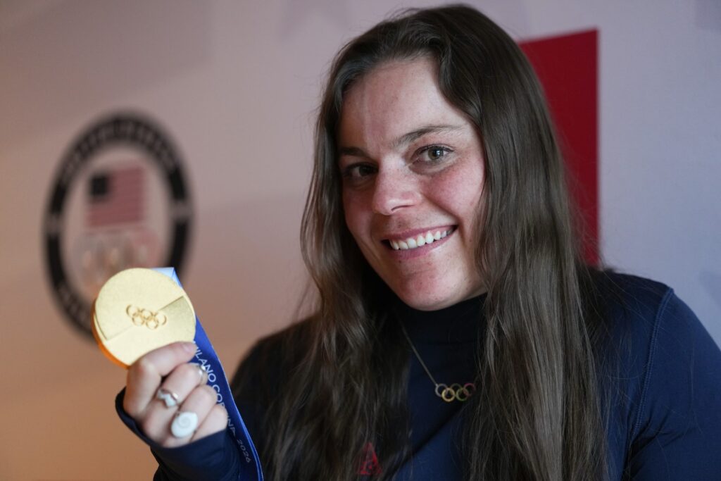 【五輪】相次ぐメダル破損に組織委が調査、真っ二つに割れるケースも