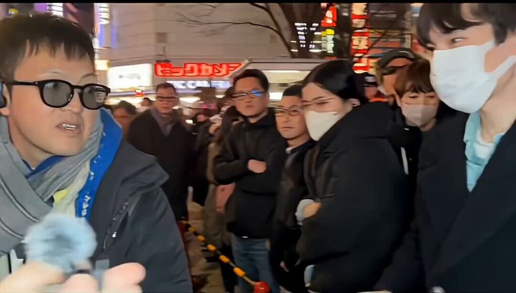 【しばき隊めっちゃ叩かれて言われまくって立場無くなって草】少年がしばき隊を中国人呼ばわり