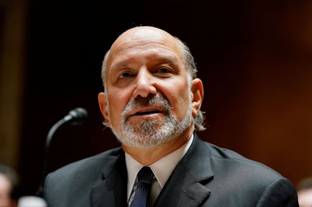 ラトニック米商務長官、エプスタイン問題で辞任圧力　カリブ海の島訪問認める