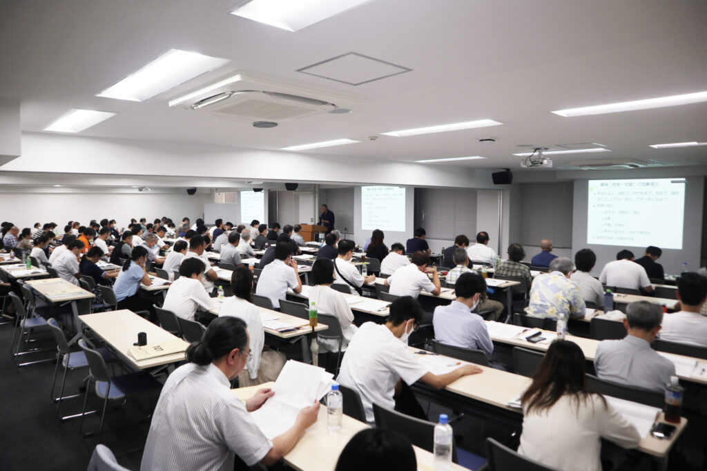 【後発医薬品調剤体制加算】薬局へのジェネリック奨励金、名称変更・条件追加し存続が決定