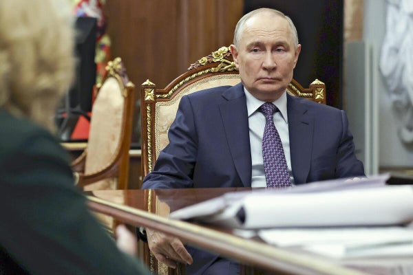 ロシア「オンラインカジノで戦費調達！」賭にでるか