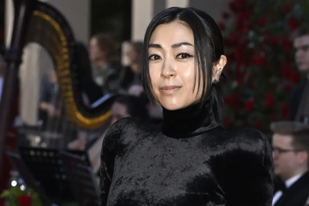 【音楽】宇多田ヒカル　悪質ファン集団が自宅マンションに不法侵入していた…警察出動の事態に