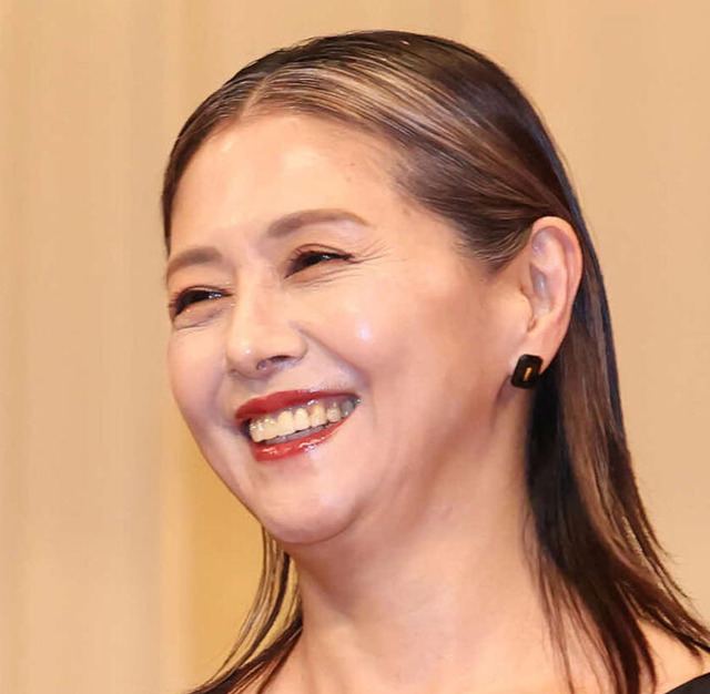 小泉今日子「戦争」に言及「誰かに任せておけば未来には希望しか…今ってちょっとそうではなくなってきている…」