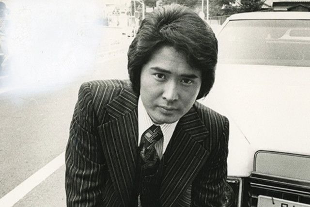 【芸能】 沖雅也さんのお墓が撤去の危機、墓石に「後日撤去作業を実施いたします」の貼り紙　“おやじ”日景忠男さんは同じ墓に納骨、クラファン画策も厳しい状況は変わらず