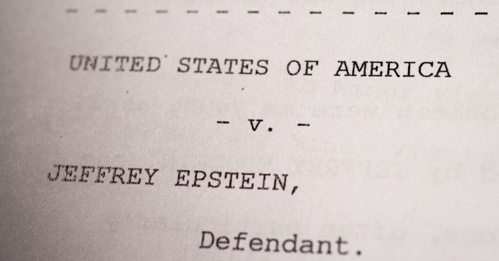 【米国】下院議員トーマス・マシーが、インタビューでエプスタイン事件のファイル公開について語っている内容