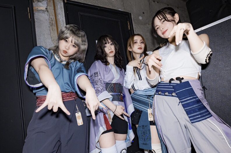 【音楽】ガールズバンドメンバー、客席ダイブで胸触られる　“痴漢被害”に激怒「絶対見つけるから」