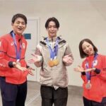 亀梨和也、りくりゅうと感動３ショット！金メダル２つを首にかけた姿に「おぉー」「眼福です！」「また泣いています」