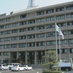 帰宅中の女子生徒が、白髪交じりで頭頂部に髪の毛のない小太りの男性から「オイオイ」と声をかけられる事案が発生