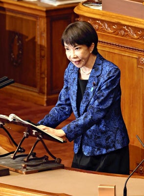 高市首相のカタログギフト贈呈、自民内でも「軽率」の声…石破氏の商品券問題の「教訓生かされていない」