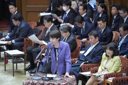 【政治】高市首相、皇位継承「男系男子限定が適切」　木原官房長官、養子縁組念頭と釈明