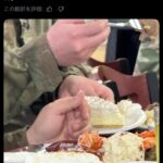 【画像】米軍に豪華な食事が振る舞われる…  あっ🫢