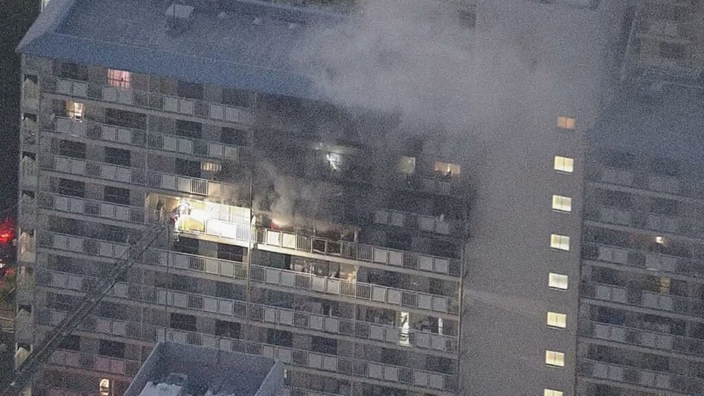 ライターで自室に火をつけ飛び降り自〇か…　死亡した38歳男性を放火容疑で書類送検 京都・伏見区