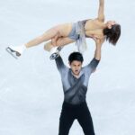 日本フィギュアスケート団体、男女ペア史上最高得点も画像が面白すぎると別の意味で話題