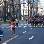 【画像】大阪マラソン、先頭のやつが微グロで若干放送事故