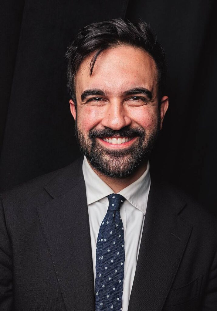 NYマムダニ市長、ナイフで警官を襲撃した男性の起訴に反対「彼の手錠を外すべきだ」