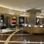 三越銀座店の高級品免税店が閉店。  中国から観光客が来なくなったことが原因か