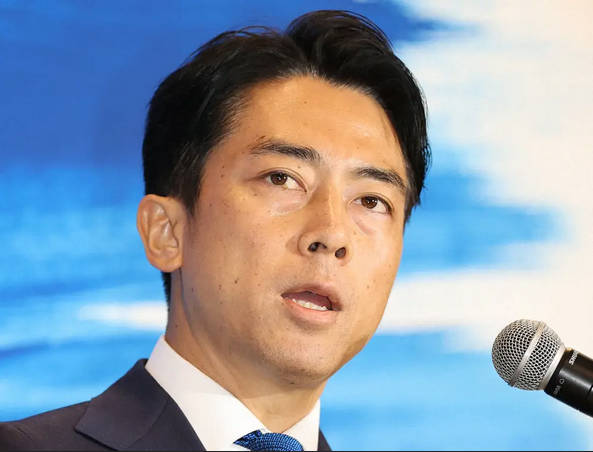 小泉防相「マスコミの事前予想など当てにならない。現に私が総裁になると報道していたではないか」