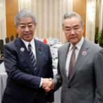 【誤解だ、岩屋毅氏の後援会長が有権者に訴え】「SNS上で『親中派』などの誹謗（ひぼう）中傷がある。全く根拠のない話だ」