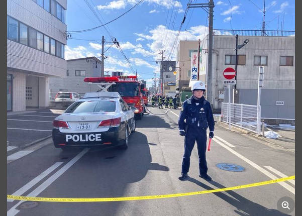 【速報】　マンホールから火が噴き出すという、スーパーマリオでしか見ない現象が福島で発生