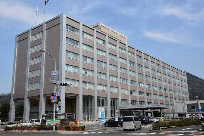 【鳥取】「選管偽アカウント」本物でした　委託したのに…誤認