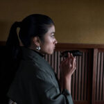 ローラ、着物姿で友人が手作りした恵方巻ほおばる「タカキビ入りの恵方巻きがすっごく美味しくて」