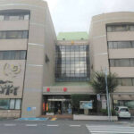 ク〇ド人の車カスに息子を殺された。警察「バイク取りに来てください。座席しかないけど修理しますか」