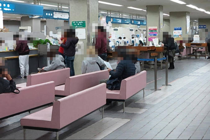 生活保護申請、2カ月連続減少　25年11月、厚労省発表