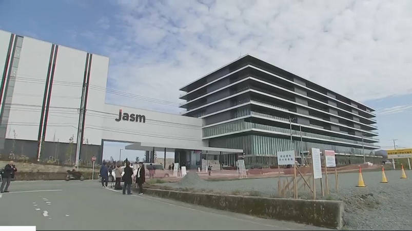 【半導体受託製造の世界最大手、台湾ＴＳＭＣ】熊本県で国内初となる回路線幅３ナノ・メートル（ナノは１０億分の１）の最先端半導体を量産へ・・・設備投資の規模は１７０億ドル（約２兆６０００億円）に上る見込み