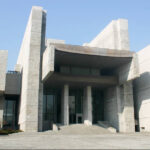 最高裁ぶち切れ　ふざけたタイトル、印紙なし、地裁高裁抜きで初手最高裁→徹底した法律論で門前払い