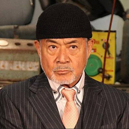 朗報】黒沢年雄『選挙で勝った政党の方針に従い国民全てが一致団結し素晴らしい日本に向かって