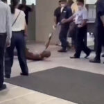 【トップが変われば現場も変わる】日本に到着した難民申請者が、空港で即座にトラブルを起こしました。彼はその日のうちに国外退去となり、一度も外に出ることなく送還されました