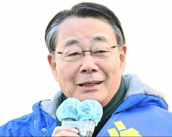 【無職】海江田万里『悪いけど彼女は“経済音痴”ですよ』→→ Ｘ民『海江田さんは経済評論家って肩書きで安愚楽牧場への投資をオススメしてましたよね』