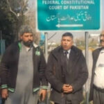 パキスタン、1〇歳少女を拉致監禁レ〇プ。裁判でレ〇プ犯に親権を与える判決、世界よこれがイス〇ムだ