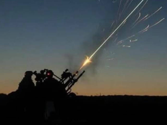 【ウクライナ】ロシア製ドローンの大量消耗戦に対抗するための低コスト数千万円のレーザー防空システム「Sunray」を開発 ピックアップトラックの荷台で運用