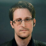 スノーデン、スマホは容易に侵入可能、政府向けスパイウェアの主要標的