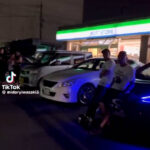 【埼玉県警の現場対応動画に批判集中】コンビニの前で外国人46名が改造車の集会、Ｘでは「日本人を守れ」との怒りが拡大
