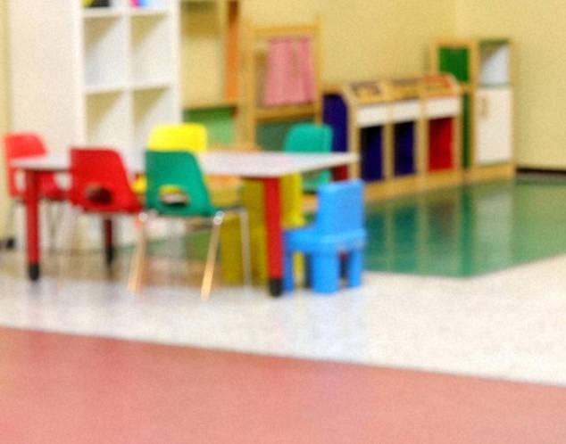 保育士「幼稚園とほぼ同じ仕事なのに給料安い」大津市「その問題解決しましょう」→